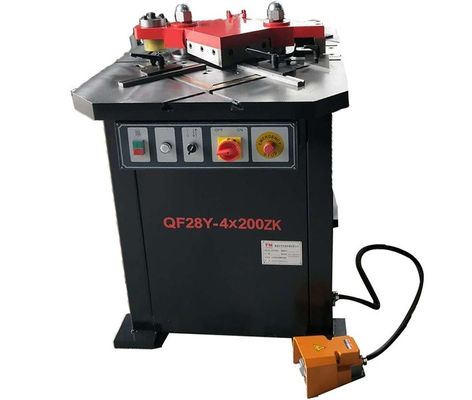 Pipa Hidrolik Notching Machine Tube Punching Hole Angle Corner Multistage